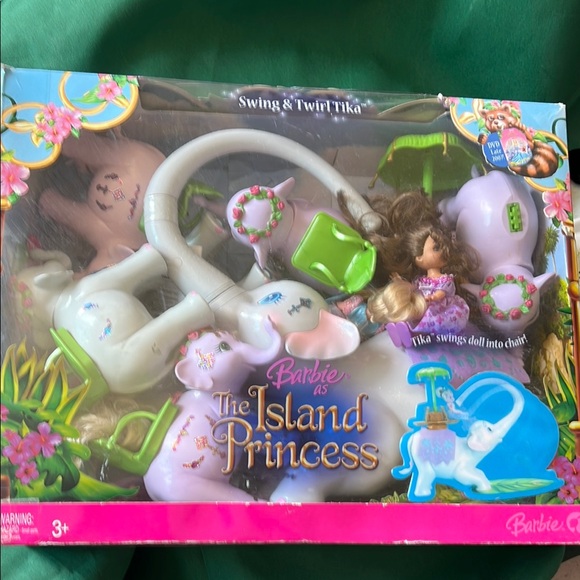 Barbie Island Princess Doll Set Pink and Green - Picture 1 of 4
